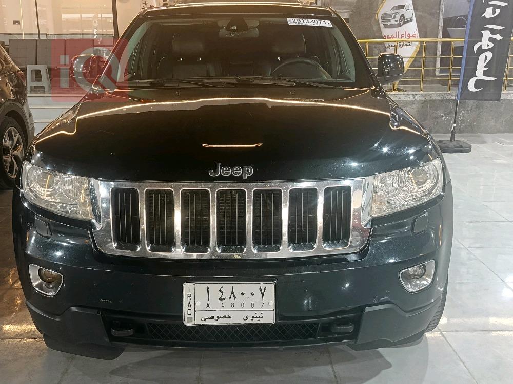 جیپ گراند شیرۆکی